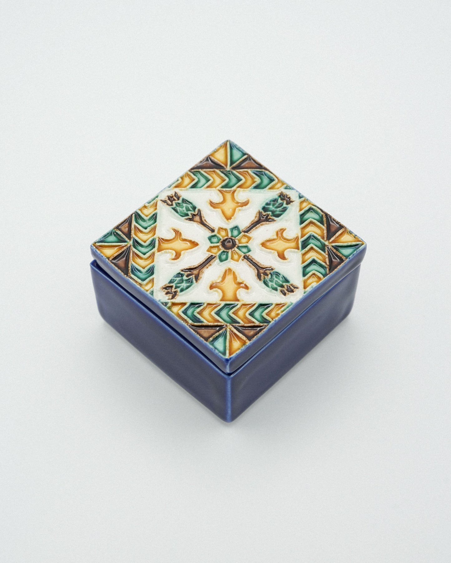 Caixa de Cerâmica Hispano-Árabe Pequena